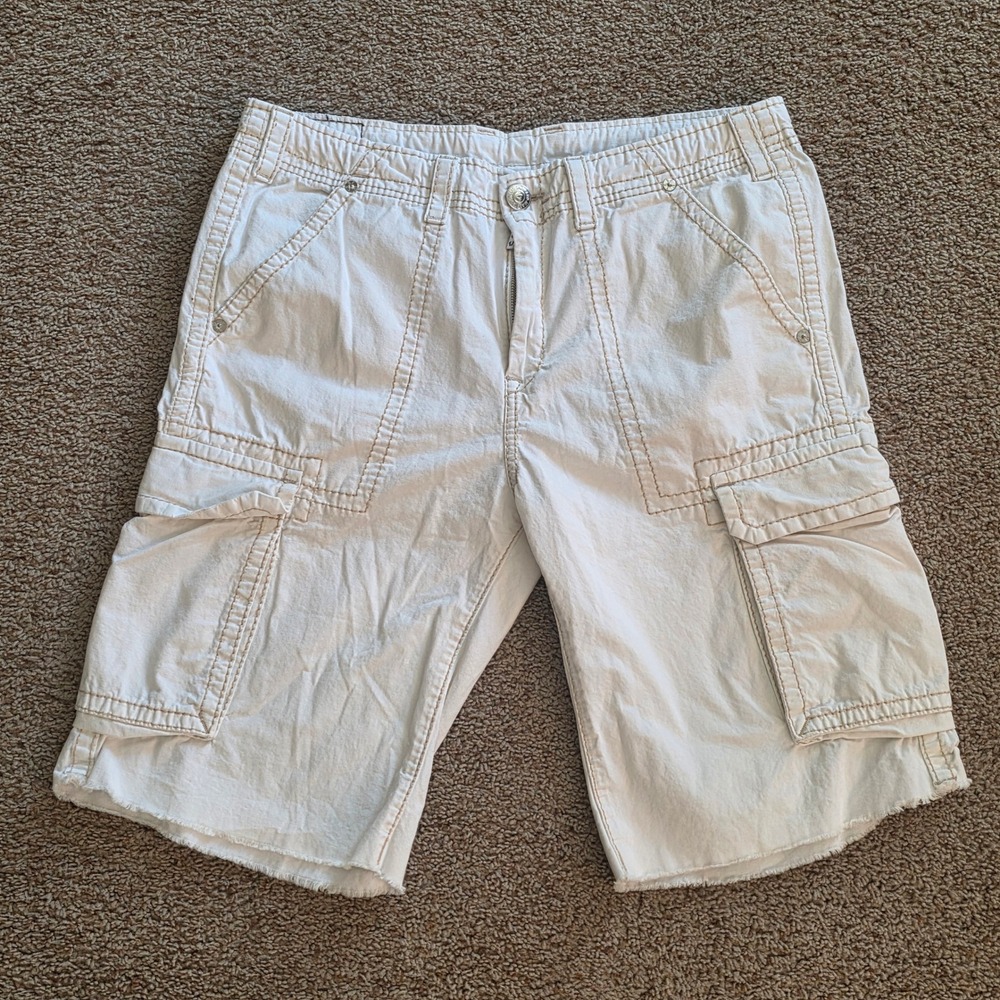 True Religion Mens White Cargo Shorts Big T Contrast Stitch Frayed Hem Size 36